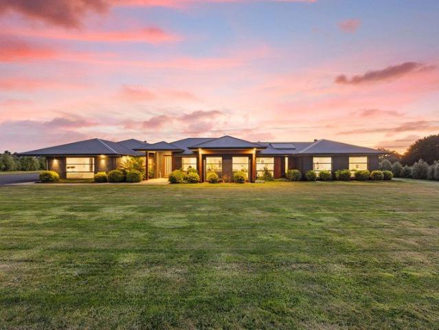 House for rent in Bungaree, Victoria