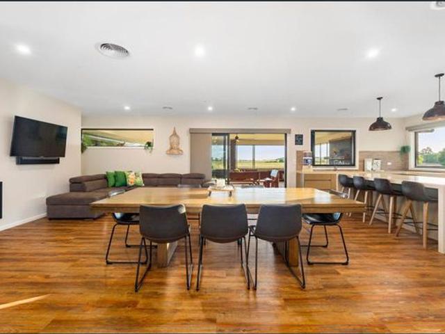 House for rent in Bungaree, Victoria