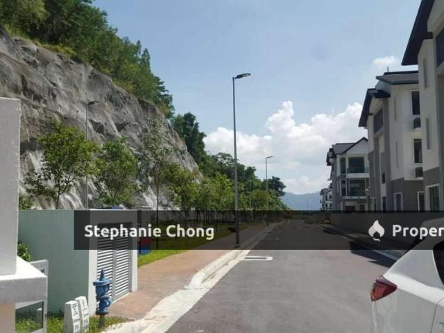 Bungalow for sale in Petaling, Damansara Damai