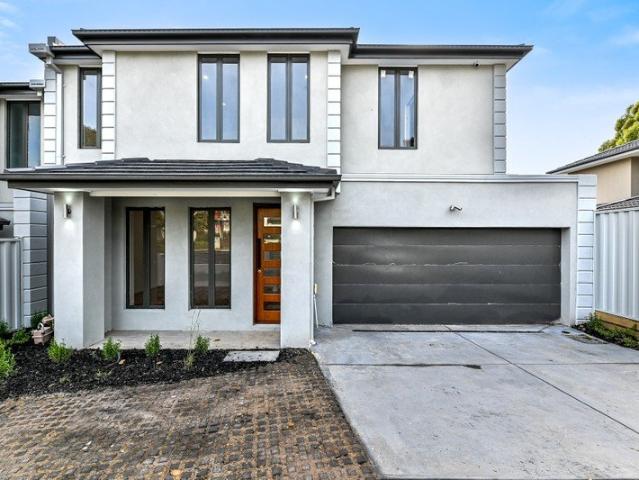 Townhouse for rent in Camerons Creek, Victoria