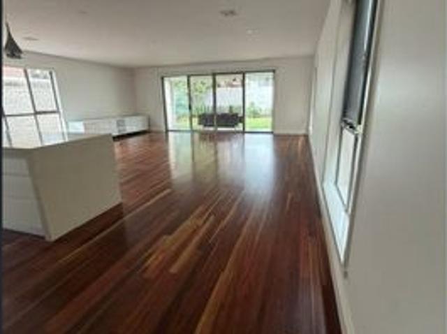 Townhouse for rent in Camerons Creek, Victoria