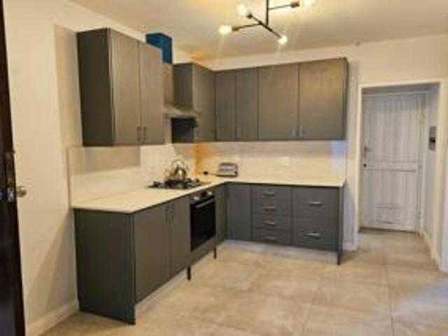 Townhouse for rent in Waterkloof, Gauteng