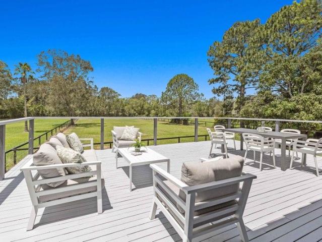 Cottage for sale in Gold Coast West, Gold Coast