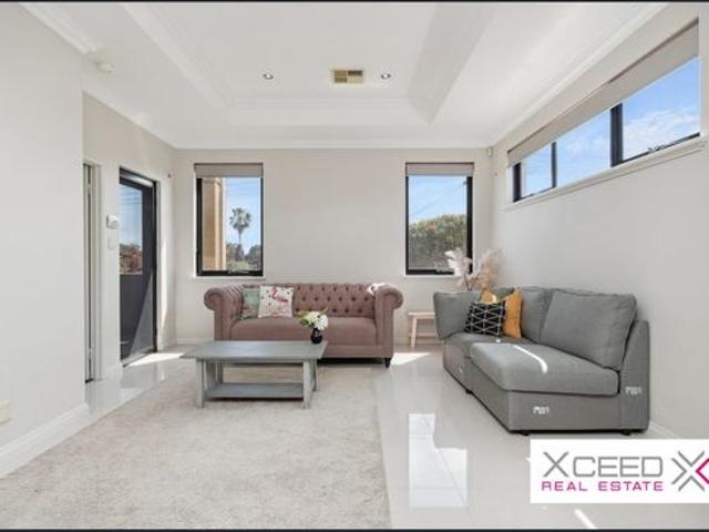 Townhouse for rent in Stirling, Western Australia