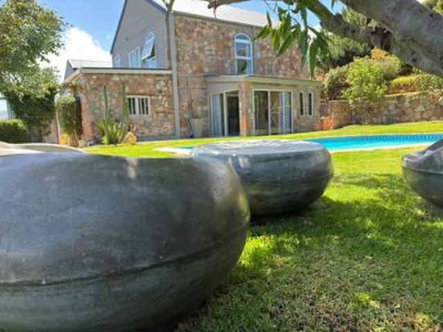 House for rent in Noordhoek, Western Cape