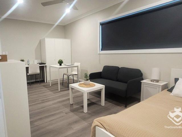 Granny Flat for rent in Toombul, Queensland