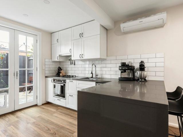 Apartment for rent in Murrumbeena, Melbourne