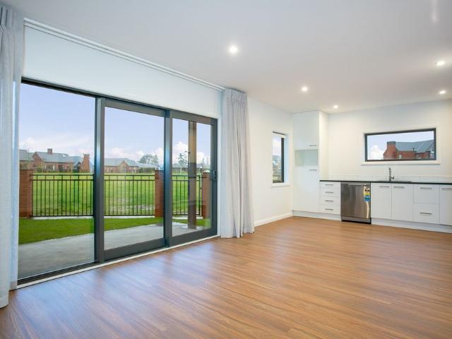 Apartment for rent in Cambridge Park, Cambridge