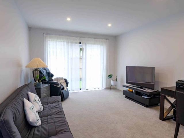 House for rent in West Hoe Heights, Hibiscus and Bays