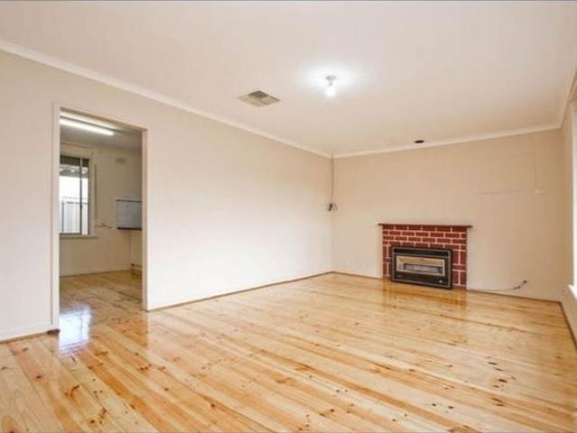 House for rent in Parafield Gardens, Adelaide
