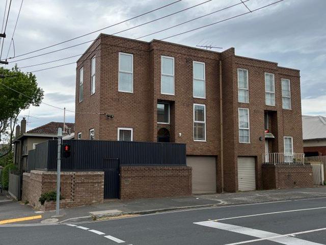 Townhouse for rent in Richmond, Melbourne