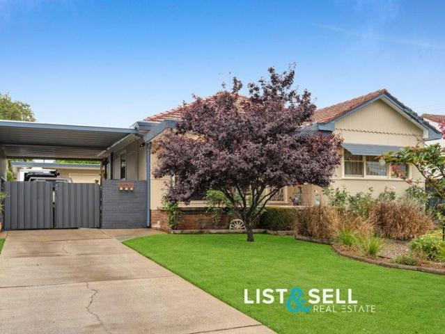House for sale in Macquarie Fields, New South Wales