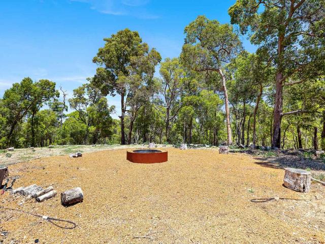 House for sale in Bedfordale, Western Australia