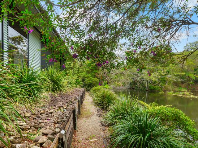 Cottage for sale in Tablelands, Queensland