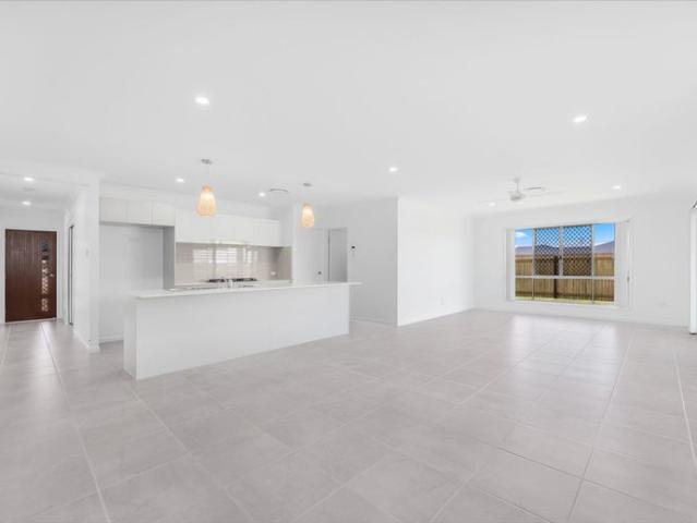 House for rent in Nikenbah, Hervey Bay