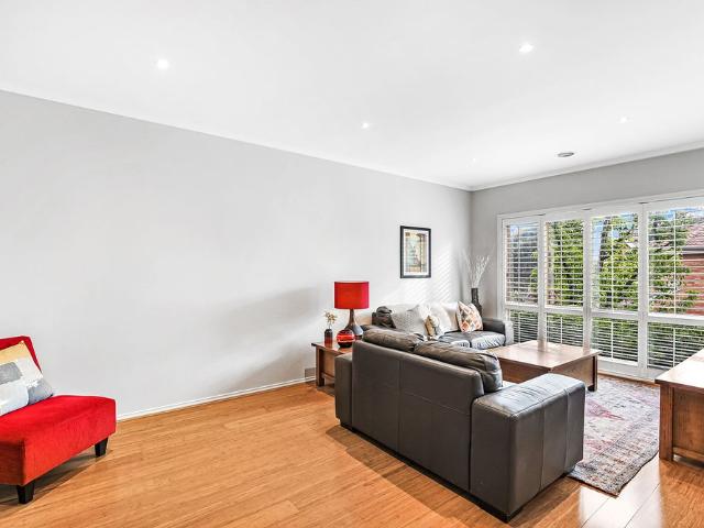 Townhouse for rent in Eagleview, Melbourne