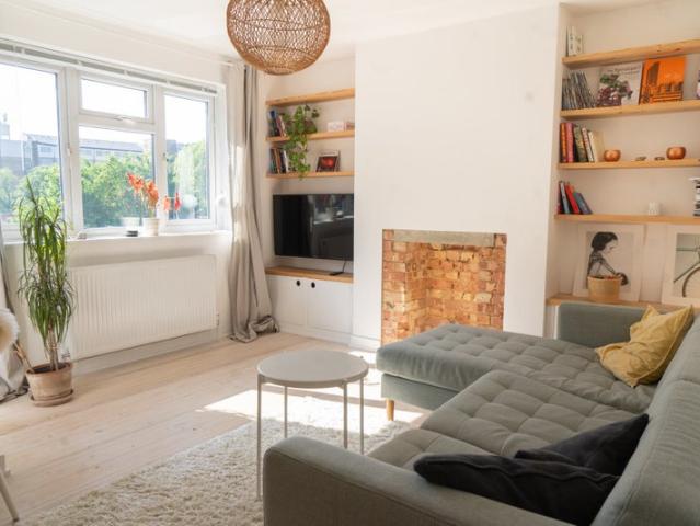 Apartment for rent in Shacklewell, Greater London