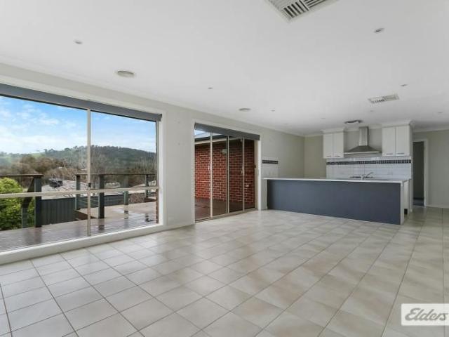 House for rent in Bandiana, Victoria