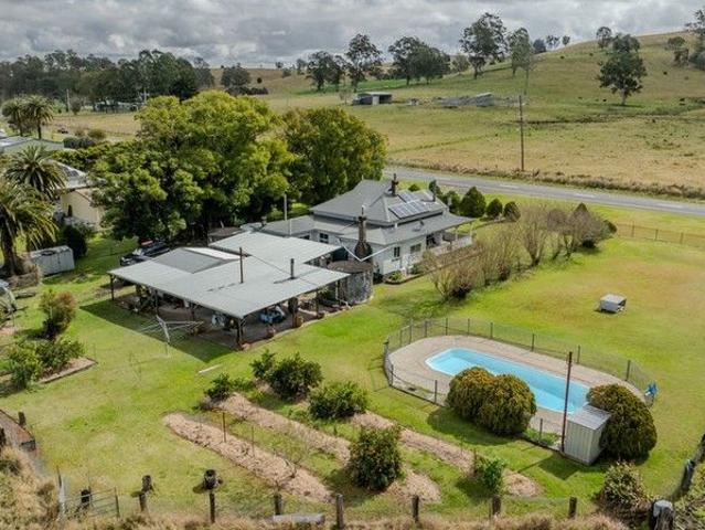 Cottage for sale in Mallanganee, New South Wales