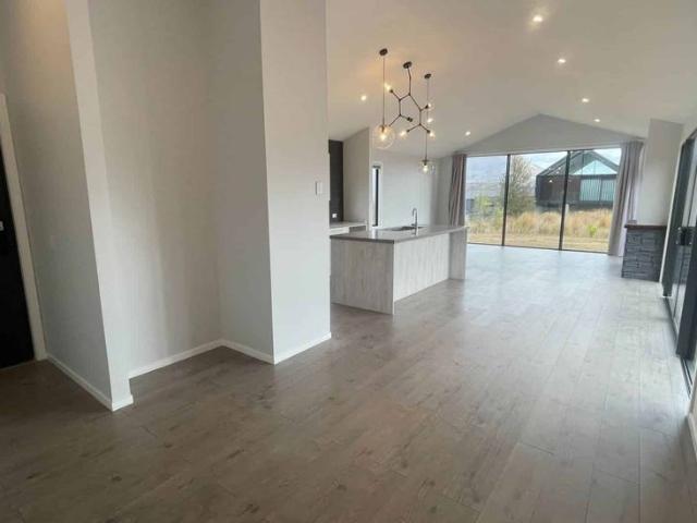 House for rent in Otakou