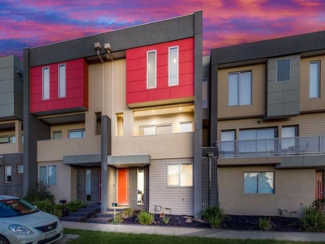Townhouse for rent in Camerons Creek, Victoria