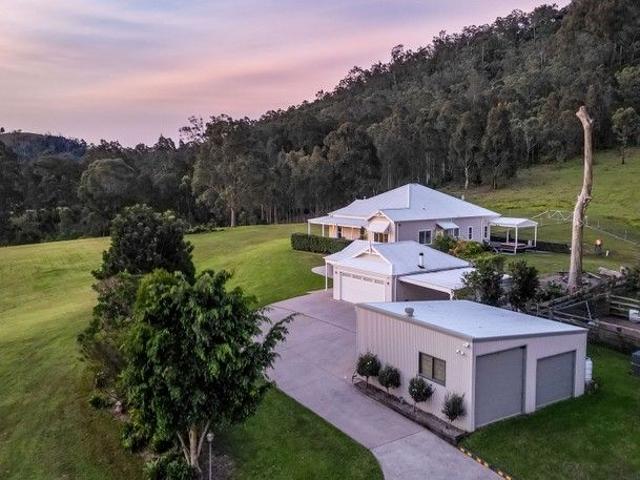Cottage for sale in Ambergate, New South Wales