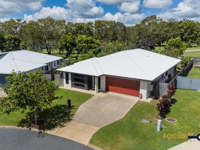 House for sale in Beaconsfield