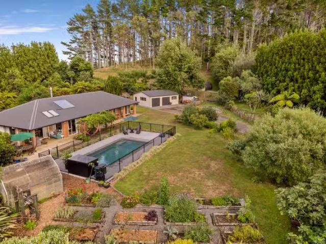 House for rent in Egmont Village, Taranaki