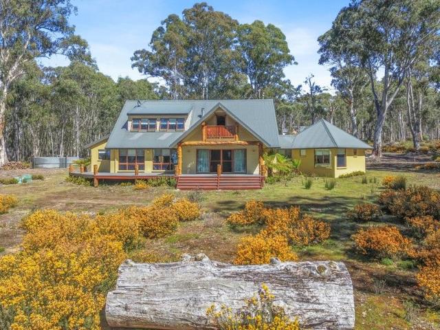House for sale in London Lakes, Tasmania