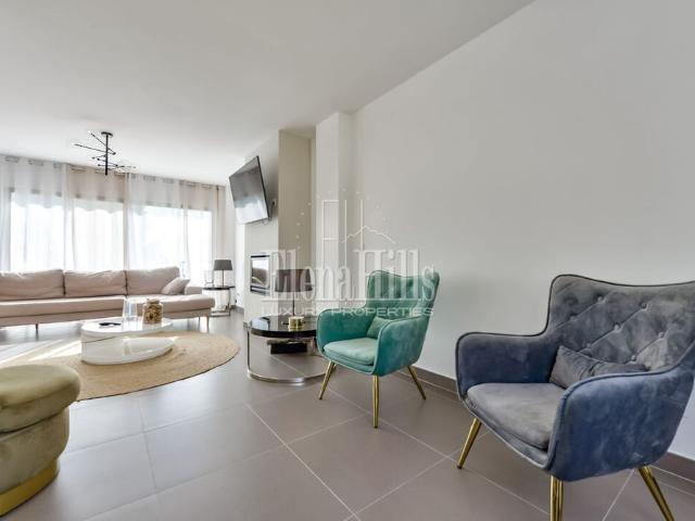 Casa en alquiler en la Marina Baixa, Valencia