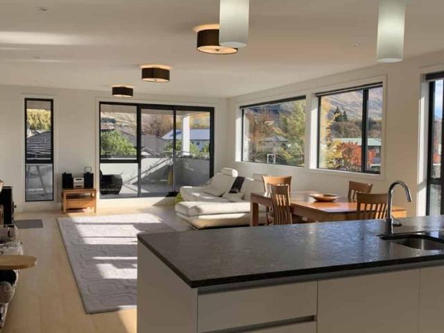 House for rent in Otakou