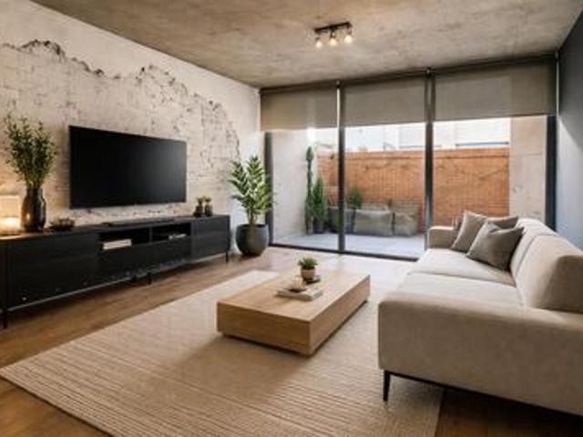 Townhouse for rent in Waterkloof, Gauteng