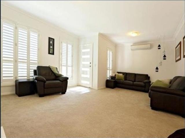 House for rent in Middleton Grange, Sydney