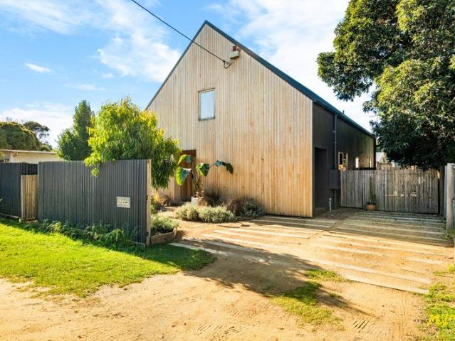 House for rent in St Leonards, Victoria