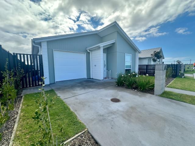 House for rent in Wairākei / The Sands, The Sands / Te Tumu