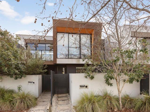 Townhouse for rent in Malvern East, Melbourne
