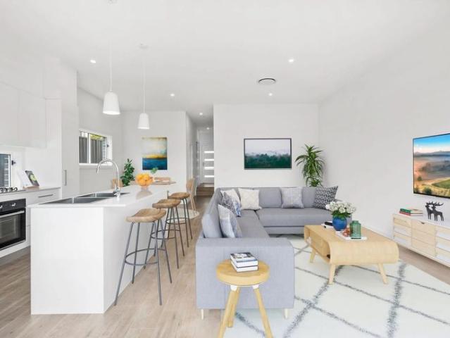 House for rent in Wollongong West, New South Wales