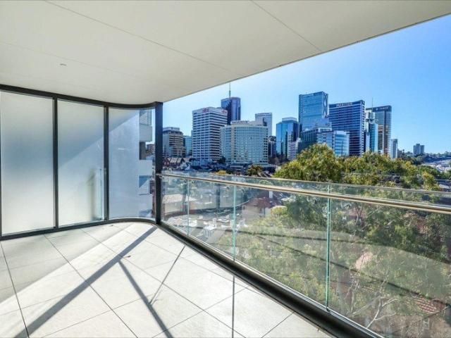 Apartment for rent in Lower North Shore, Sydney