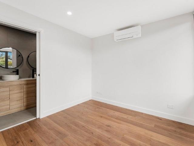 Townhouse for rent in Reservoir, Melbourne