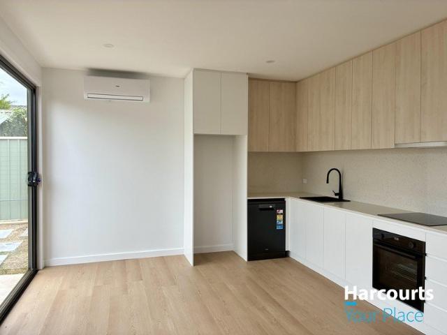 Apartment for rent in St Clair, Sydney