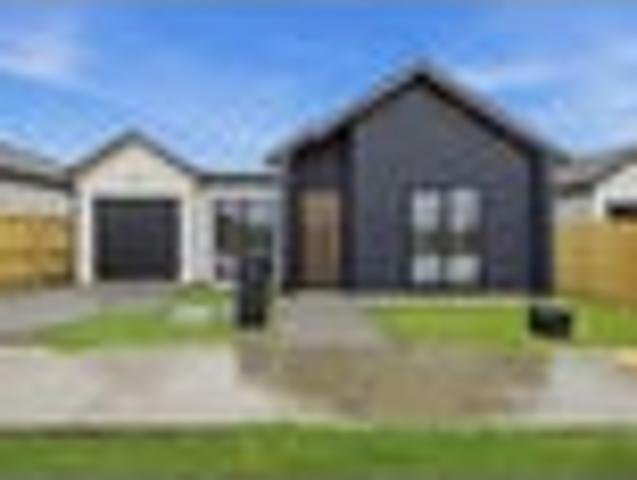 House for sale in Awhitu