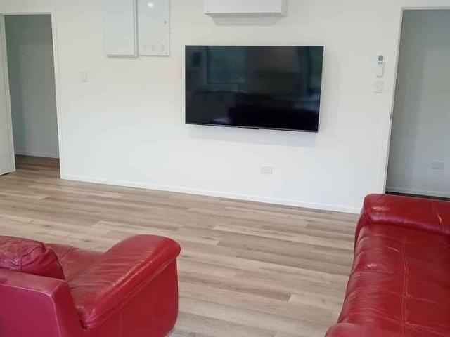 House for rent in Otakou