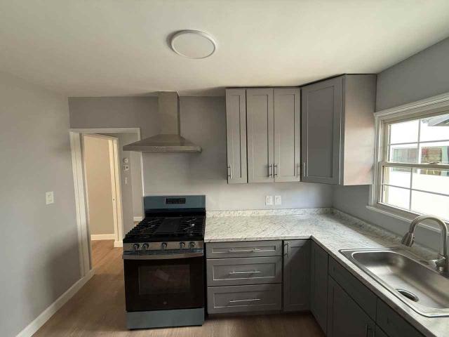 Apartment for rent in Canoga Park, California