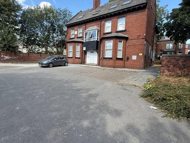 Apartment for rent in Wortley, West Yorkshire
