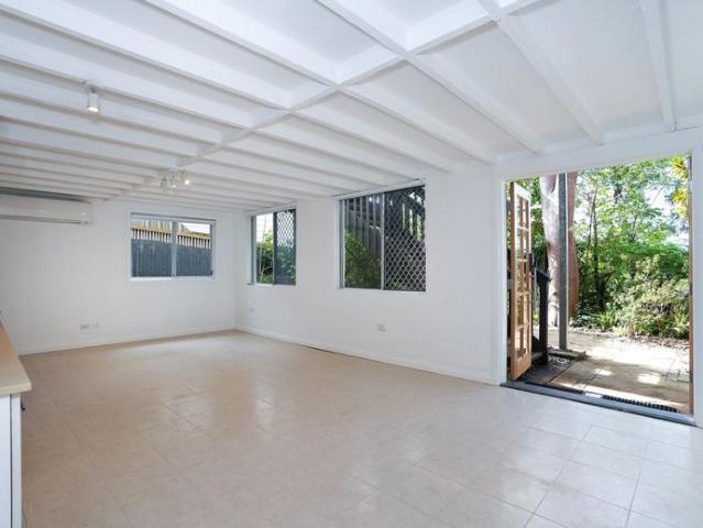 Granny Flat for rent in Sydney, New South Wales