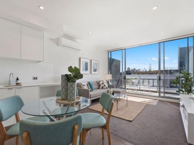 Apartment for rent in Waterloo, Sydney