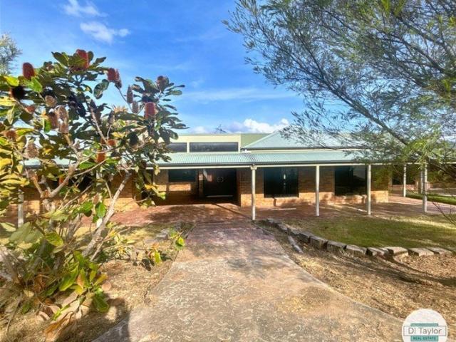 House for rent in Tamborine, Greater Brisbane