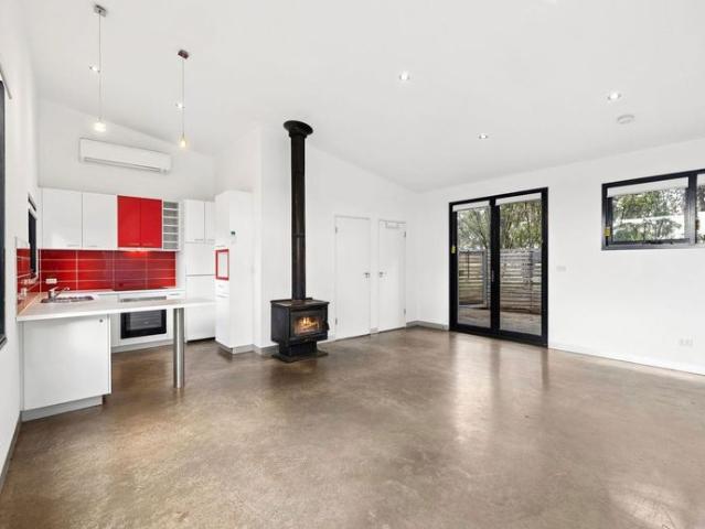 House for rent in Dry Diggings, Victoria