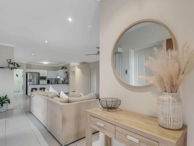 House for rent in Bushland Beach, Queensland