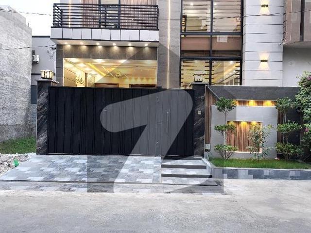 House for sale in لاہور, لاہور ڈویژن